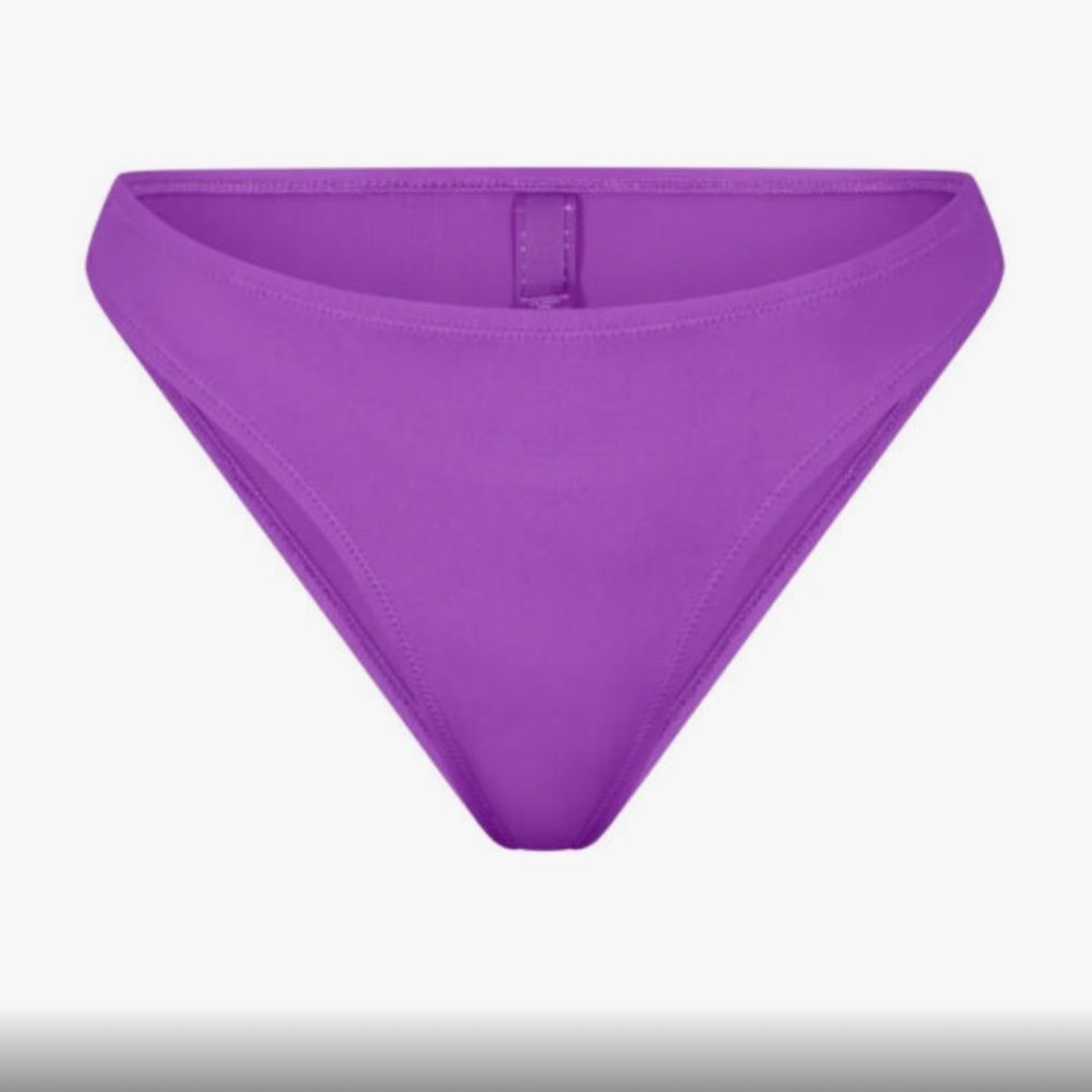 NWT SKIMS Recycled Swim Mid Coverage Bottom